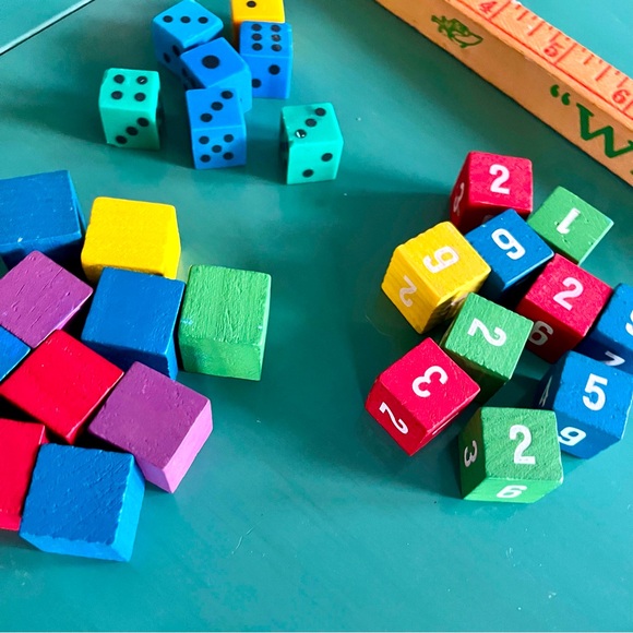 💝FREE with Purchase 🦋 5/$25 BUNDLE • 3 Sets of Educational Dice, 27 Total - Picture 2 of 4